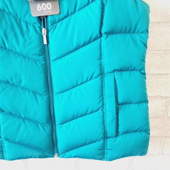 Lands End Down Filled Puffer Vest - Picture 5 of 11